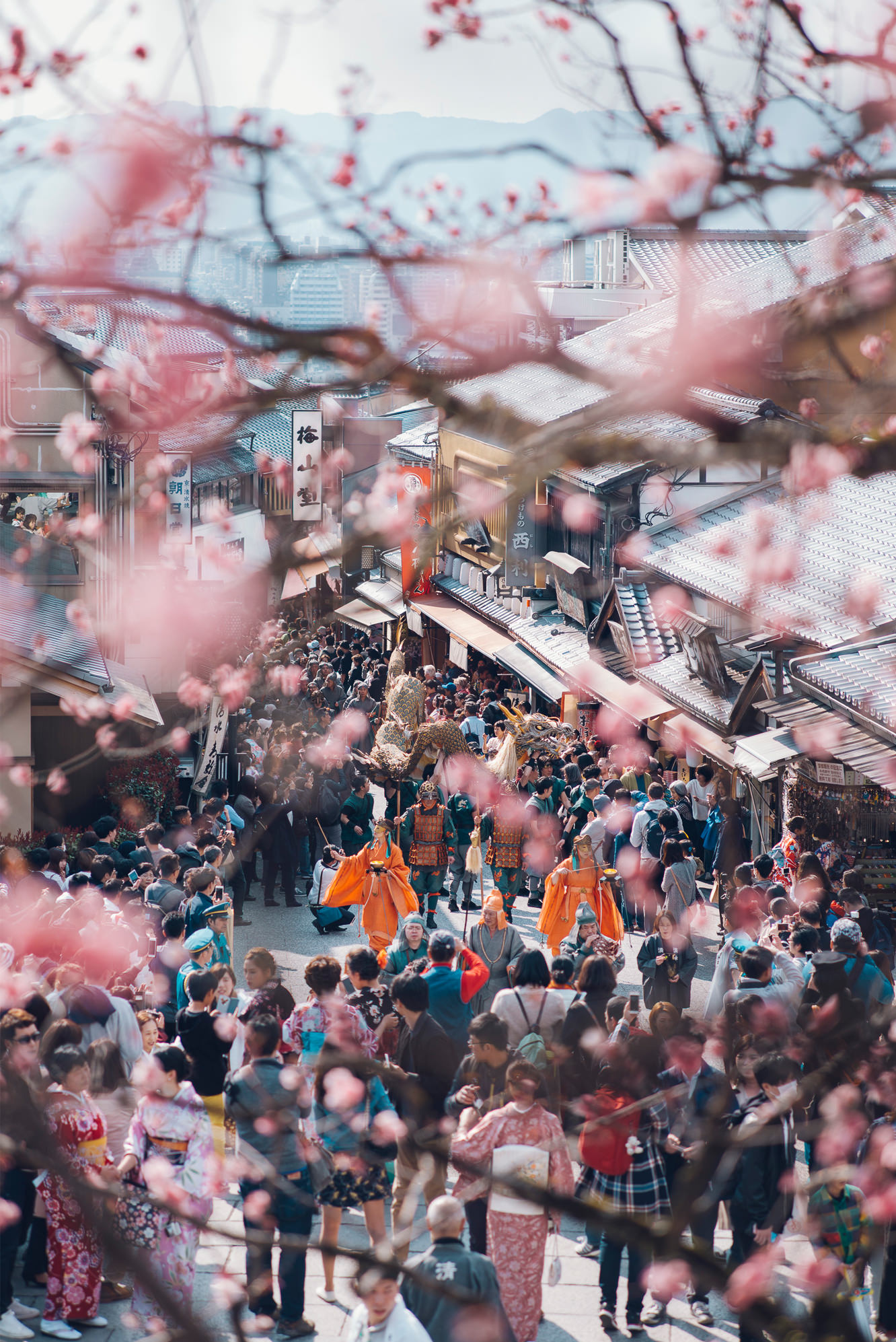 清水寺の春の風景